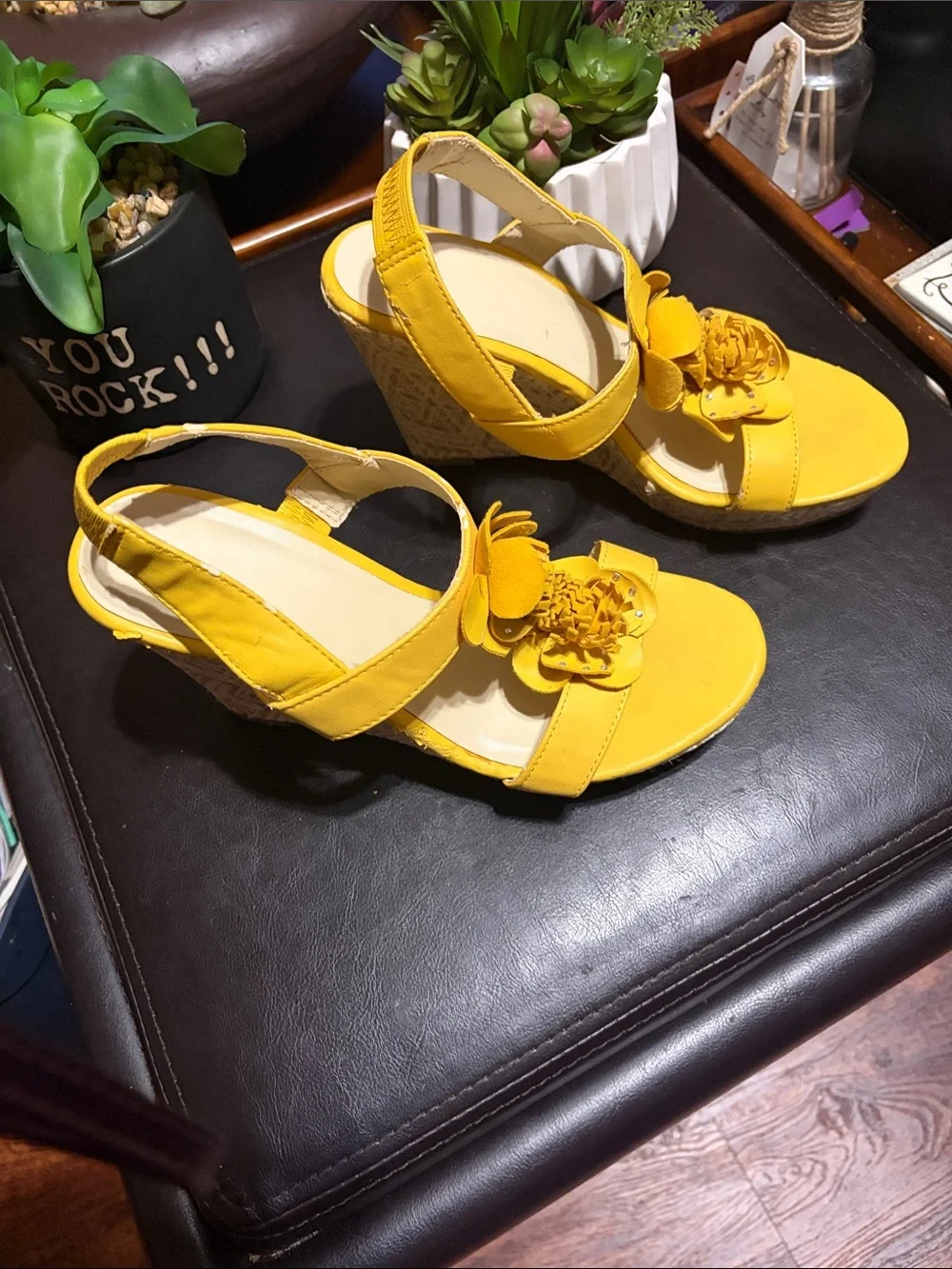 Source Unknown Yellow Floral Slingback Wedge Sandals
